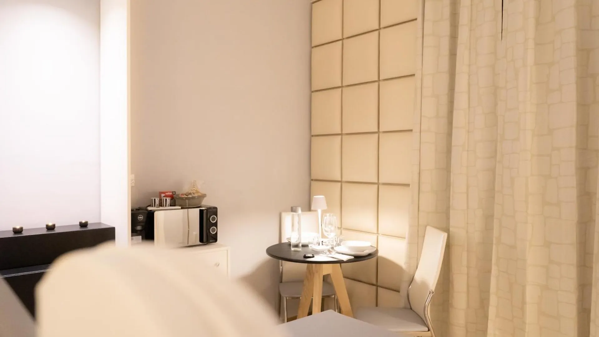 Alma Suites - Il Nido D'Amore Livorno